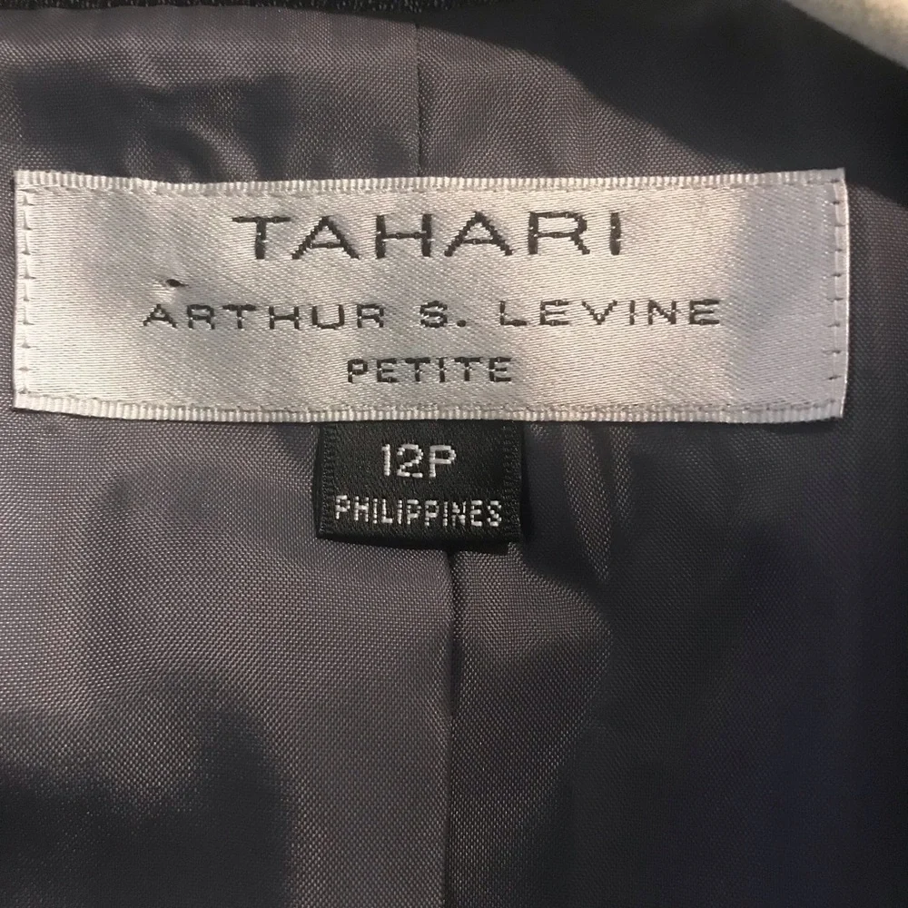 Tahari ASL Pantsuit Women's Petite Size 12P Grey 2-Piece Set Blazer & Pant - Picture 11 of 12